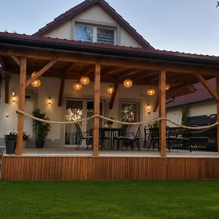 Prywatne Jacuzzi, Grill, Kajak Dom wakacyjny *